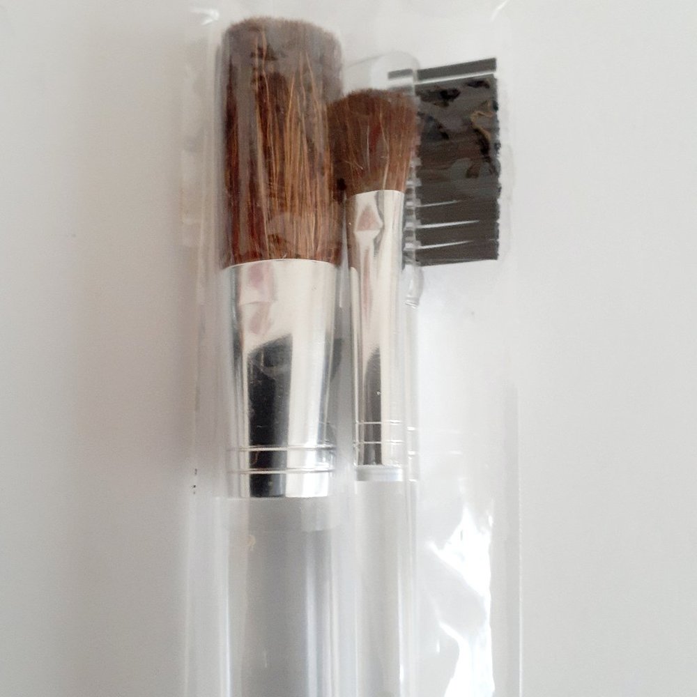 New CLINIQUE 3 Pieces Makeup Clear Brush Set